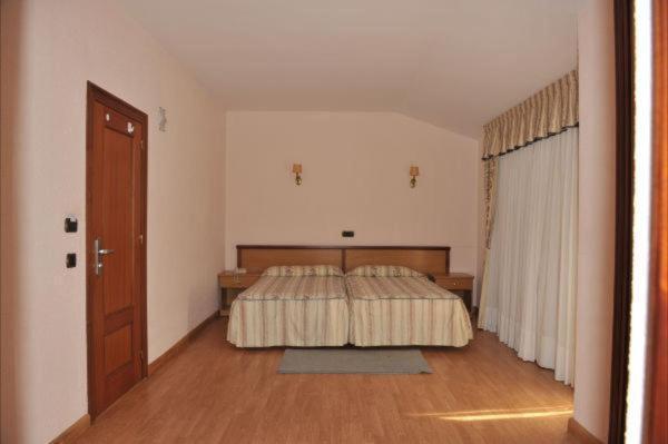 Hotel Alfar Isla Exterior foto