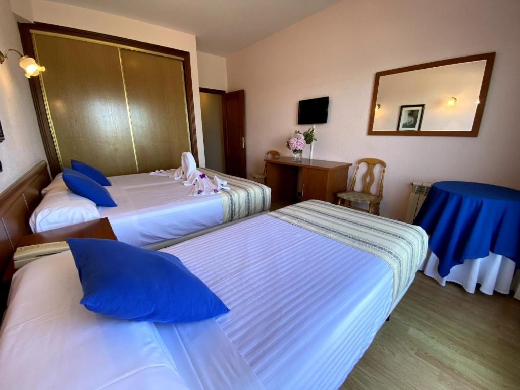 Hotel Alfar Isla Exterior foto